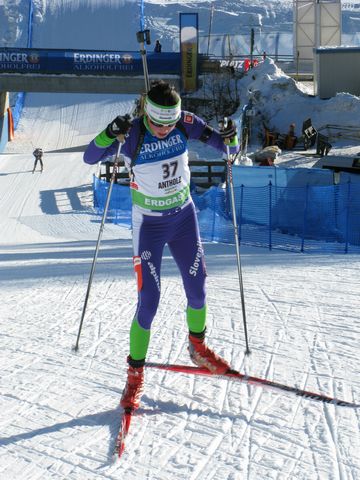 004 Dijana Ravnikar
